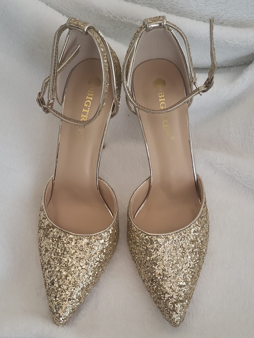 Bigtree Gold Glitter Pointed-Toe Ankle Strap Pumps Size 38 - 7.5/8